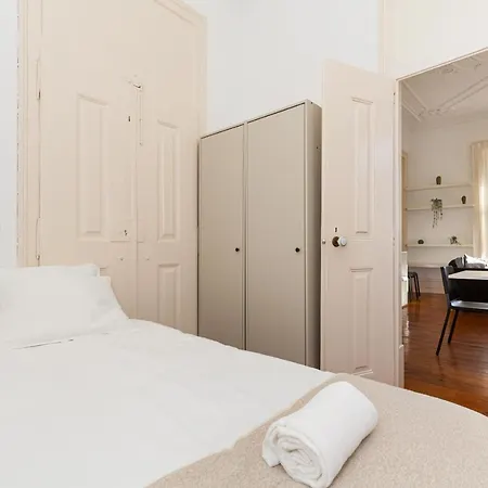 4br - Location Apartamento