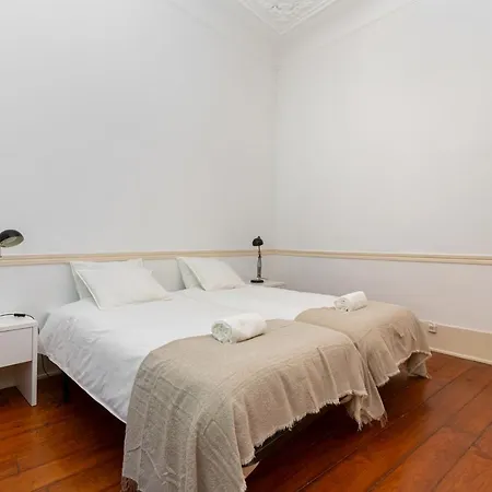 4br - Location Appartement *