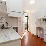 4br - Location